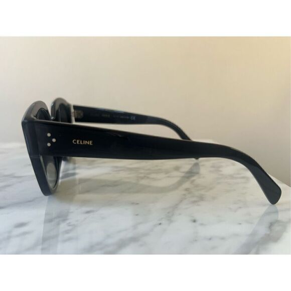 Never worn! Celine Black CL401681 01F Sunglasses main image 5